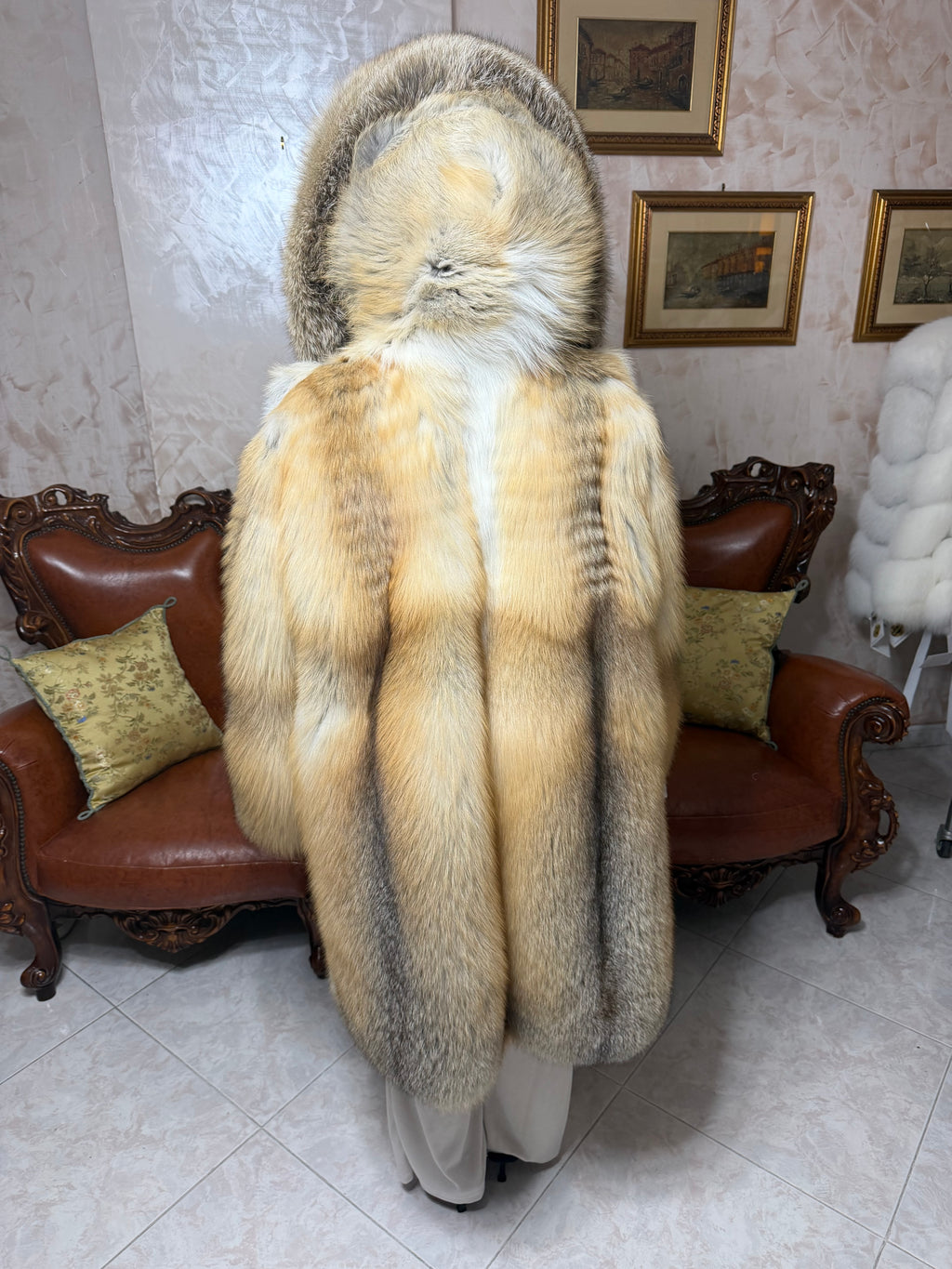 Veste en fourrure de renard doré